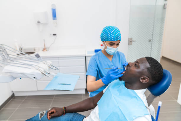 Best Weekend Emergency Dentist in Rion Center, MA